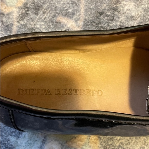 Sleek Women's Silver Patent Leather Loafers - Picture 2 of 6